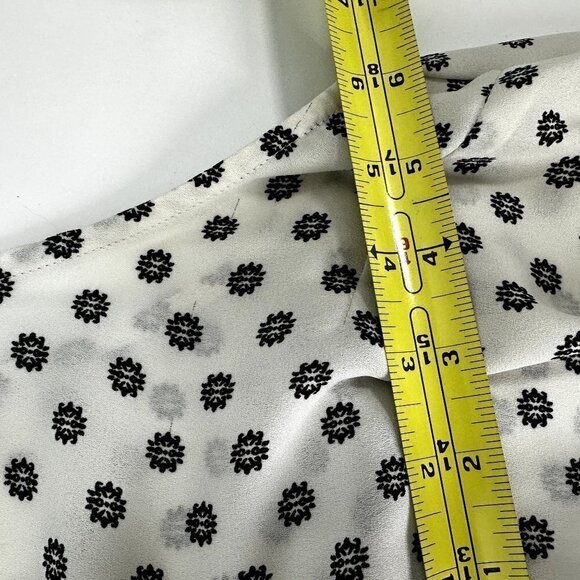 Collective Concepts Stitch Fix V-Neck Sleeveless Draped Blouse Top Size M - Picture 9 of 12